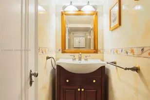 1645 S Bayshore Dr, Coconut Grove, FL 33133 - Photo 32