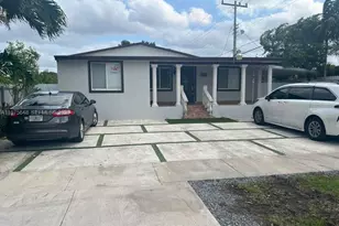 4365 W 1st Ave, Hialeah, FL 33012 - Photo 1