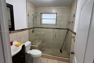 4365 W 1st Ave, Hialeah, FL 33012 - Photo 6