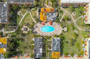 18111 NW 68th Ave, Hialeah, FL 33015 - Photo 18