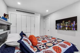 18111 NW 68th Ave, Hialeah, FL 33015 - Photo 12