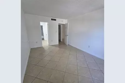 1800 Sans Souci Blvd #312, North Miami, FL 33181 - Photo 22