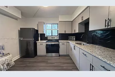 320 SW 29th Rd #2, Miami, FL 33129 - Photo 6