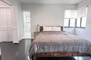 320 SW 29th Rd, Miami, FL 33129 - Photo 10