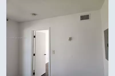 5981 Washington St #219, Hollywood, FL 33023 - Photo 6