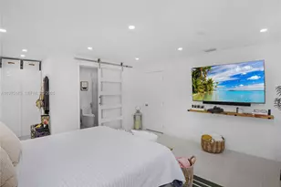 920 NE 159th St, North Miami Beach, FL 33162 - Photo 68