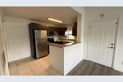 3965 NW 87th Ave #3965, Sunrise, FL 33351 - Photo 6