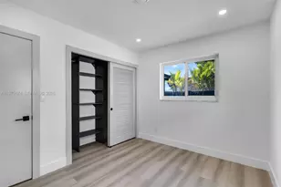 4401 NE 13th Ave, Oakland Park, FL 33334 - Photo 20