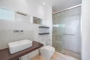 100 S Pointe Dr, Miami Beach, FL 33139 - Photo 16