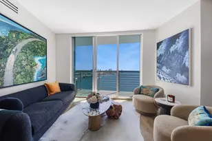 335 S Biscayne Blvd, Miami, FL 33131 - Photo 10