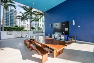 1300 Brickell Bay Dr, Miami, FL 33131 - Photo 10