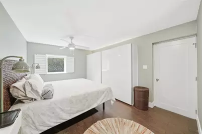 2190 SW 20th St, Miami, FL 33145 - Photo 14