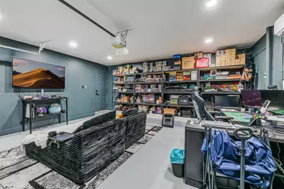 16101 SW 73rd St, Miami, FL 33193 - Photo 36