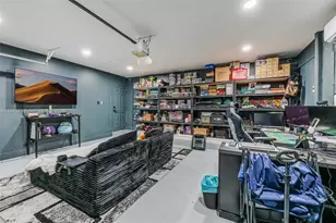 16101 SW 73rd St, Miami, FL 33193 - Photo 36