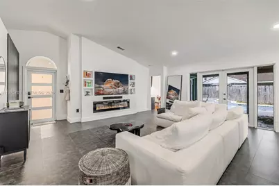 16101 SW 73rd St, Miami, FL 33193 - Photo 20