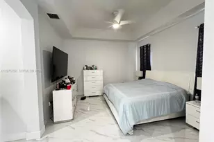 748 NE 34th Ave, Homestead, FL 33033 - Photo 12