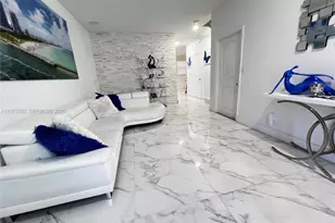 748 NE 34th Ave, Homestead, FL 33033 - Photo 4