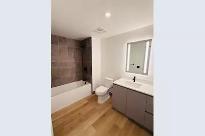 307 SW 5th St #2606, Fort Lauderdale, FL 33315 - Photo 10