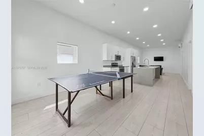 836 NW 33rd Ave, Miami, FL 33125 - Photo 40