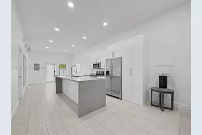836 NW 33rd Ave, Miami, FL 33125 - Photo 52