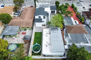 836 NW 33rd Ave, Miami, FL 33125 - Photo 2