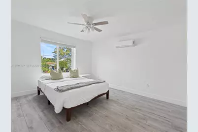 836 NW 33rd Ave, Miami, FL 33125 - Photo 32