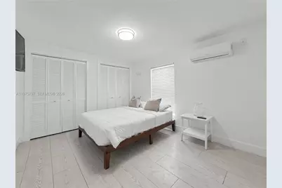 836 NW 33rd Ave, Miami, FL 33125 - Photo 50