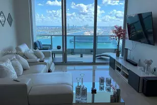 900 Biscayne Blvd, Miami, FL 33132 - Photo 8