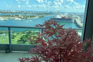 900 Biscayne Blvd, Miami, FL 33132 - Photo 2