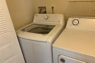 2200 NW 33rd St, Oakland Park, FL 33309 - Photo 8