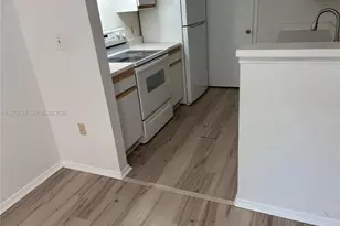 2200 NW 33rd St, Oakland Park, FL 33309 - Photo 4