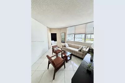 905 Brickell Bay Dr #1824, Miami, FL 33131 - Photo 20