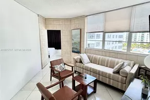 905 Brickell Bay Dr, Miami, FL 33131 - Photo 20