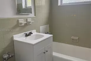 8420 Byron Ave, Miami Beach, FL 33141 - Photo 10