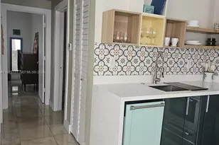 801 8th St, Miami Beach, FL 33139 - Photo 10