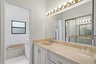 5250 King Arthur Ave, Davie, FL 33331 - Photo 12