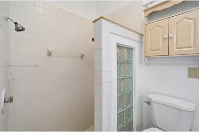 5250 King Arthur Ave, Davie, FL 33331 - Photo 14