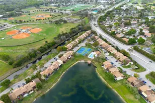 4169 S Pine Island Rd, Davie, FL 33328 - Photo 36