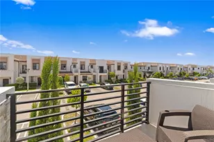 21018 NE 8th Ave, Miami, FL 33179 - Photo 36