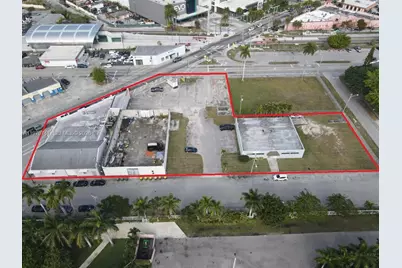 131 S Flagler Ave, Homestead, FL 33030 - Photo 1