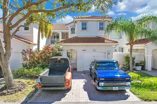 1425 Weeping Willow Way, Hollywood, FL 33019 - Photo 4