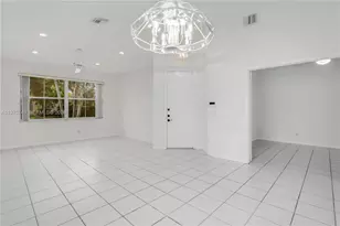 12109 NW 52nd Ct, Coral Springs, FL 33076 - Photo 4