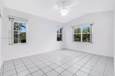 12109 NW 52nd Ct, Coral Springs, FL 33076 - Photo 22