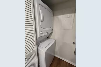 140 Lakeview Dr #111, Weston, FL 33326 - Photo 12