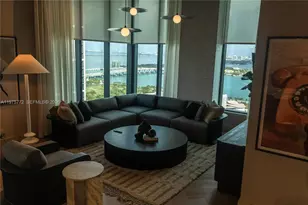 121 NE 5th St, Miami, FL 33132 - Photo 40