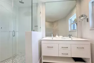 4925 Collins Ave, Miami Beach, FL 33140 - Photo 18