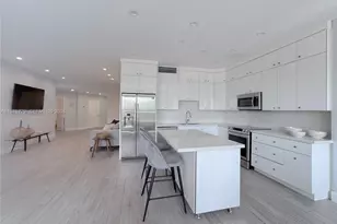 4925 Collins Ave, Miami Beach, FL 33140 - Photo 8