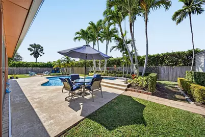 13022 SW 113th Pl, Miami, FL 33176 - Photo 52
