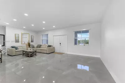 19866 SW 320th St #0, Homestead, FL 33030 - Photo 6