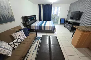 19201 Collins Ave, Sunny Isles Beach, FL 33160 - Photo 20